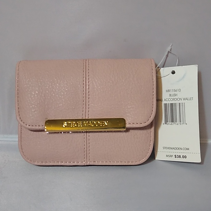 Steve Madden Brand Accordion Wallet